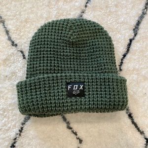 FOX BEANIE